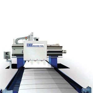 centro di lavoro CNC 4 assi