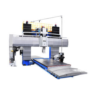 centro di lavoro CNC 3-4 assi