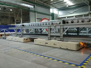 veicolo a guida automatica per movimentazione 1