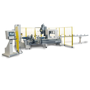 centro di lavoro CNC 5 assi