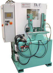 foratrice-filettatrice CNC