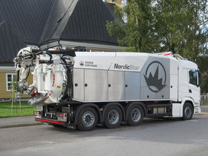 camion aspiratore