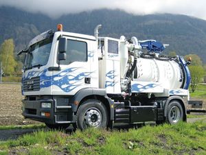 camion di caricamento per aspirazione 1
