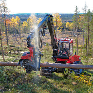 abbattitrice forestale gommata