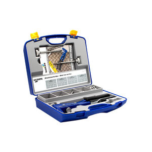 utensile rivettatura con scatola