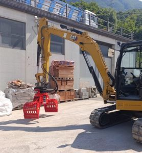 pinza selezionatrice idraulica 1