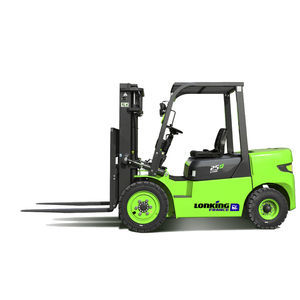 carrello elevatore con alimentazione a batteria