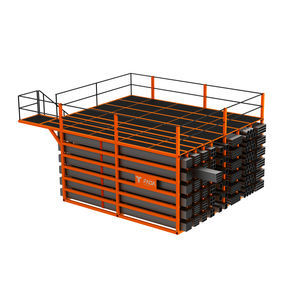 soppalco industriale con scaffalature
