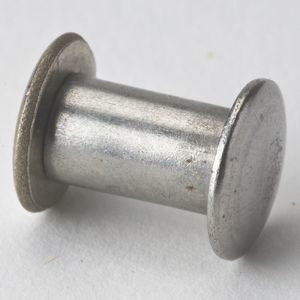 rivetto a testa rotonda