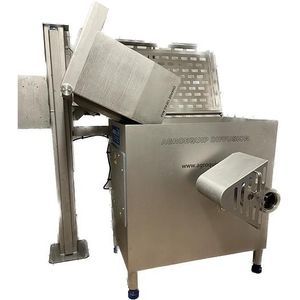 tritacarne industriale di carne fresca 1