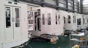 centro di lavoro CNC 3 assi