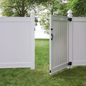 cancello in PVC