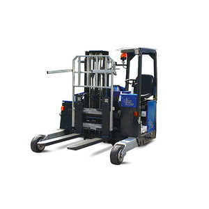 carrello elevatore con motore a combustione