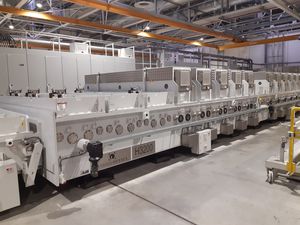 macchina di deposizione per polverizzazione catodica orizzontale in linea