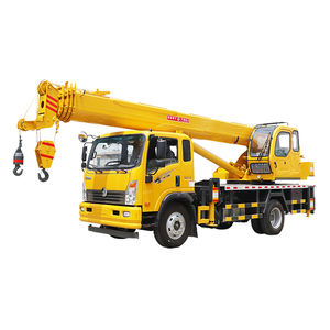 gru montata su camion