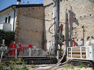 perforatrice di pozzi geotermici