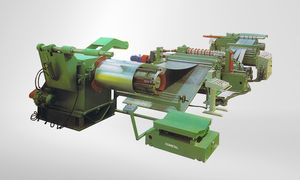 linea di taglio in strisce CNC