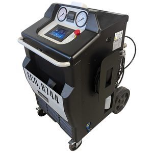 stazione di ricarica per impianti ad aria condizionata CO2 (R744)