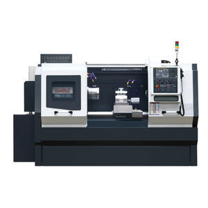 centro di tornitura CNC