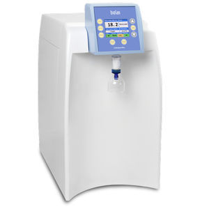 unità di purificazione di acqua ultrapura per laboratorio
