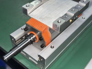 modulo lineare con vite a sfere