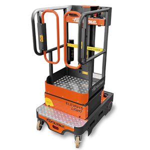 piattaforma di sollevamento semovente 1