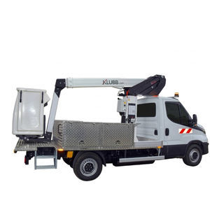 piattaforma di lavoro aerea montata su camion 1
