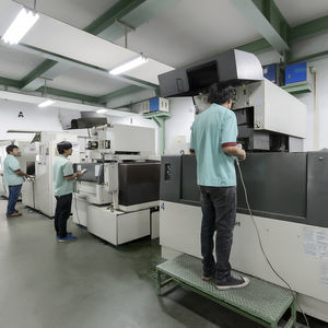 stampo per iniezione plastica multi cavità