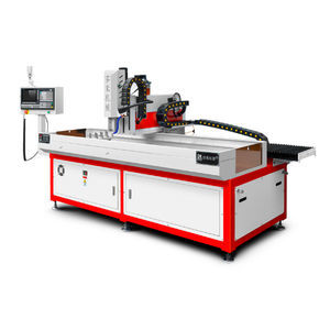 foratrice-maschiatrice CNC