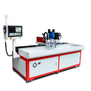 foratrice-maschiatrice CNC