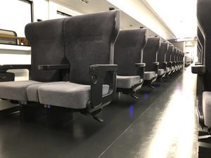 sedile per treno seconda classe