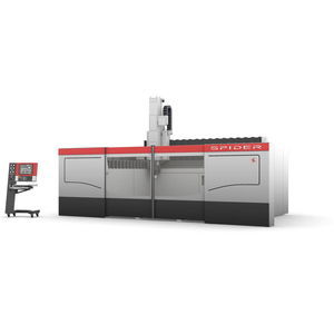 centro di lavoro CNC 5 assi