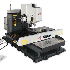 macchina di foratura CNC