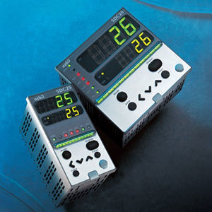 regolatore di temperatura con display LCD