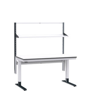 postazione di lavoro per laboratorio