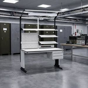 banco da lavoro in acciaio
