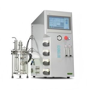 bioreattore con agitazione meccanica (STR)