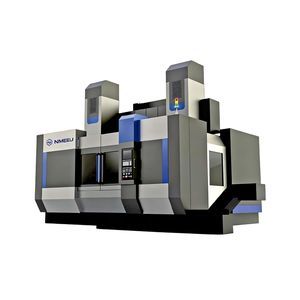 tornio CNC
