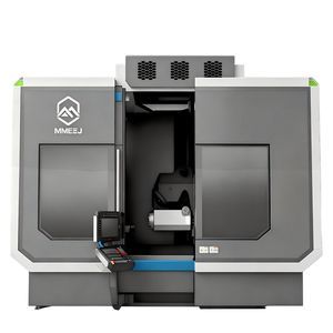 centro di lavoro CNC 5 assi