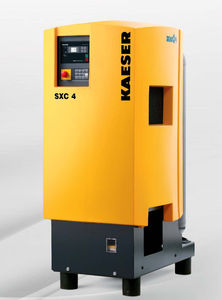 compressore d'aria / fisso / con motore elettrico / a vite