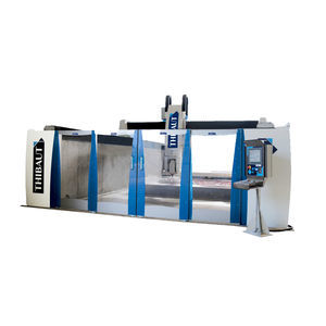 centro di lavoro CNC 5 assi 1