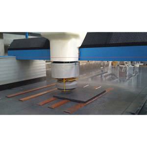 macchina lucidatrice per metalli / per pezzi piatti / automatica / CNC