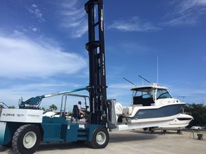 carrello elevatore con motore a combustione