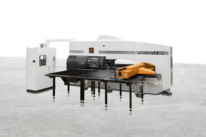 punzonatrice CNC