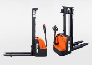 accatastatore elettrico