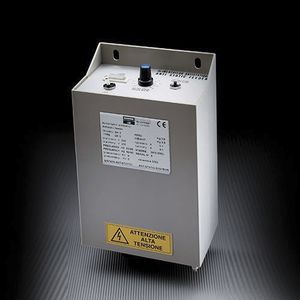alimentatore ad alta tensione