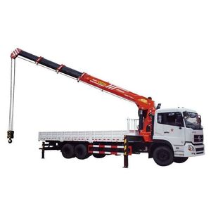 gru montata su camion