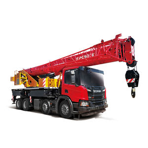 gru montata su camion