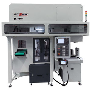 centro di lavoro CNC 5 assi