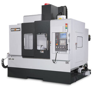 centro di lavoro CNC 5 assi